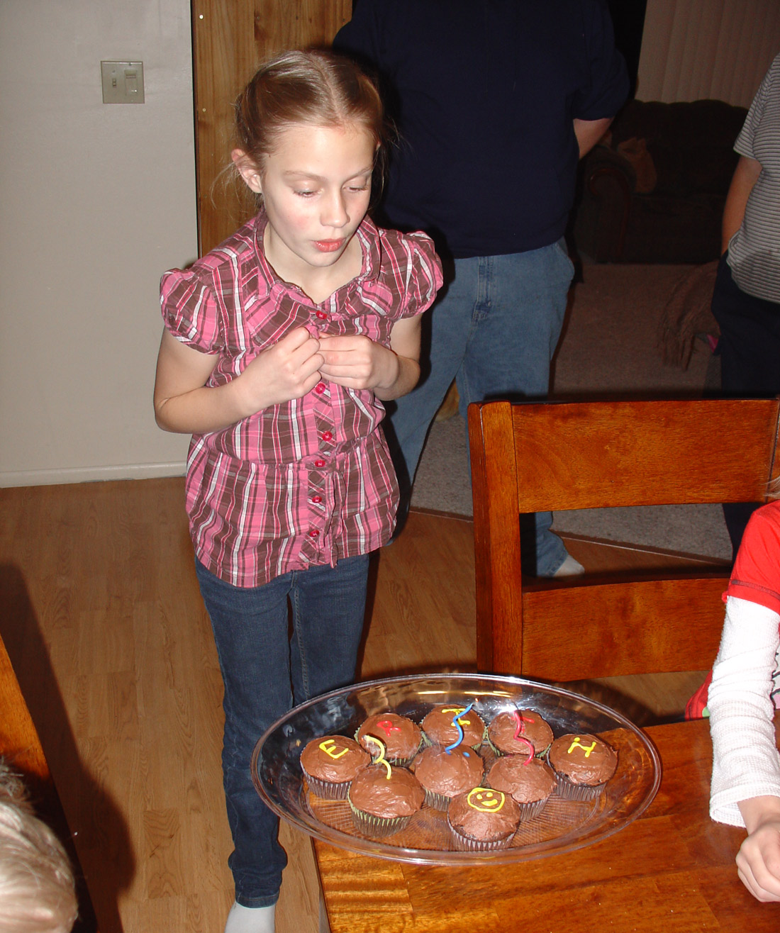 ../use_images/2010/erith_cup_cakes.jpg ../use_images/2010/erith_cup_cakes.jpg