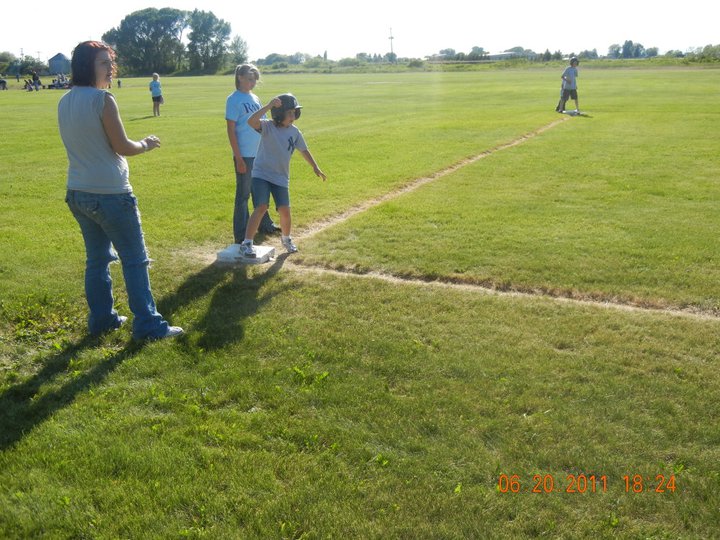 ../use_images/2011/Tricity_Running_Bases.jpg ../use_images/2011/Tricity_Running_Bases.jpg
