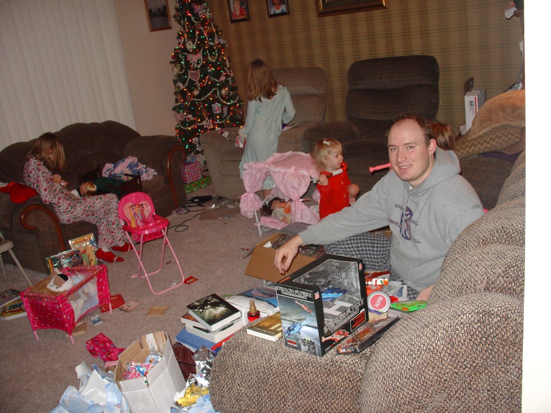 ../use_images/kids_2009/christmas_adam.JPG